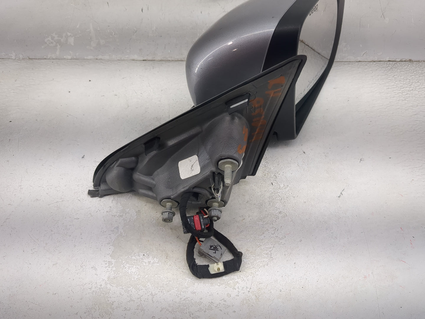2018 Jeep Compass Passenger Side View Mirror - Right Door Mirror OEM Used - Oemusedautoparts1.com