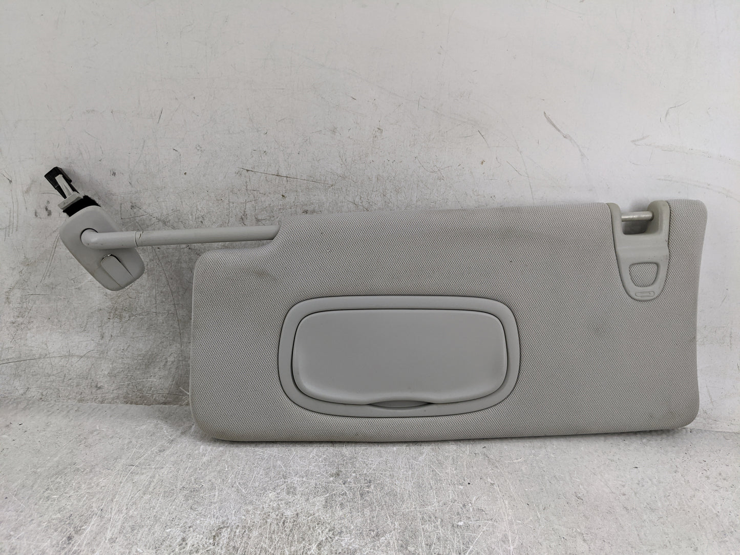 2018 Jeep Compass Sun Visor Shade Replacement Driver Left Mirror Fits OEM Used Auto Parts - Oemusedautoparts1.com