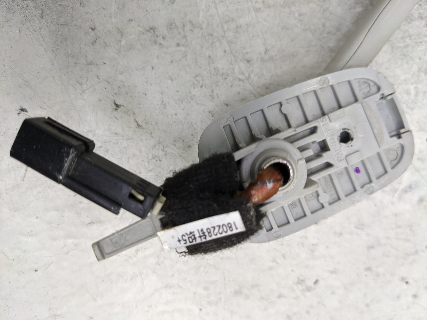 2018 Jeep Compass Sun Visor Shade Replacement Passenger Right Mirror Fits OEM Used Auto Parts - Oemusedautoparts1.com