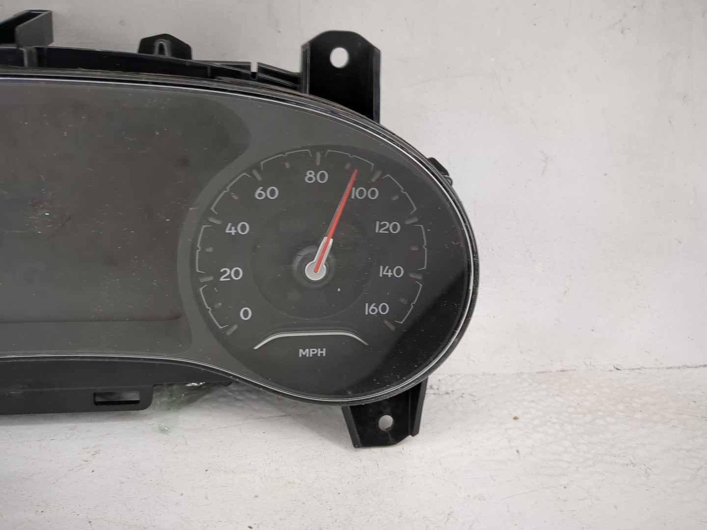 2018 Jeep Compass Instrument Cluster Speedometer Gauges P/N:6QR57DX9AB 503018890118, 53246859 Miles: Fits OEM Used Auto Part