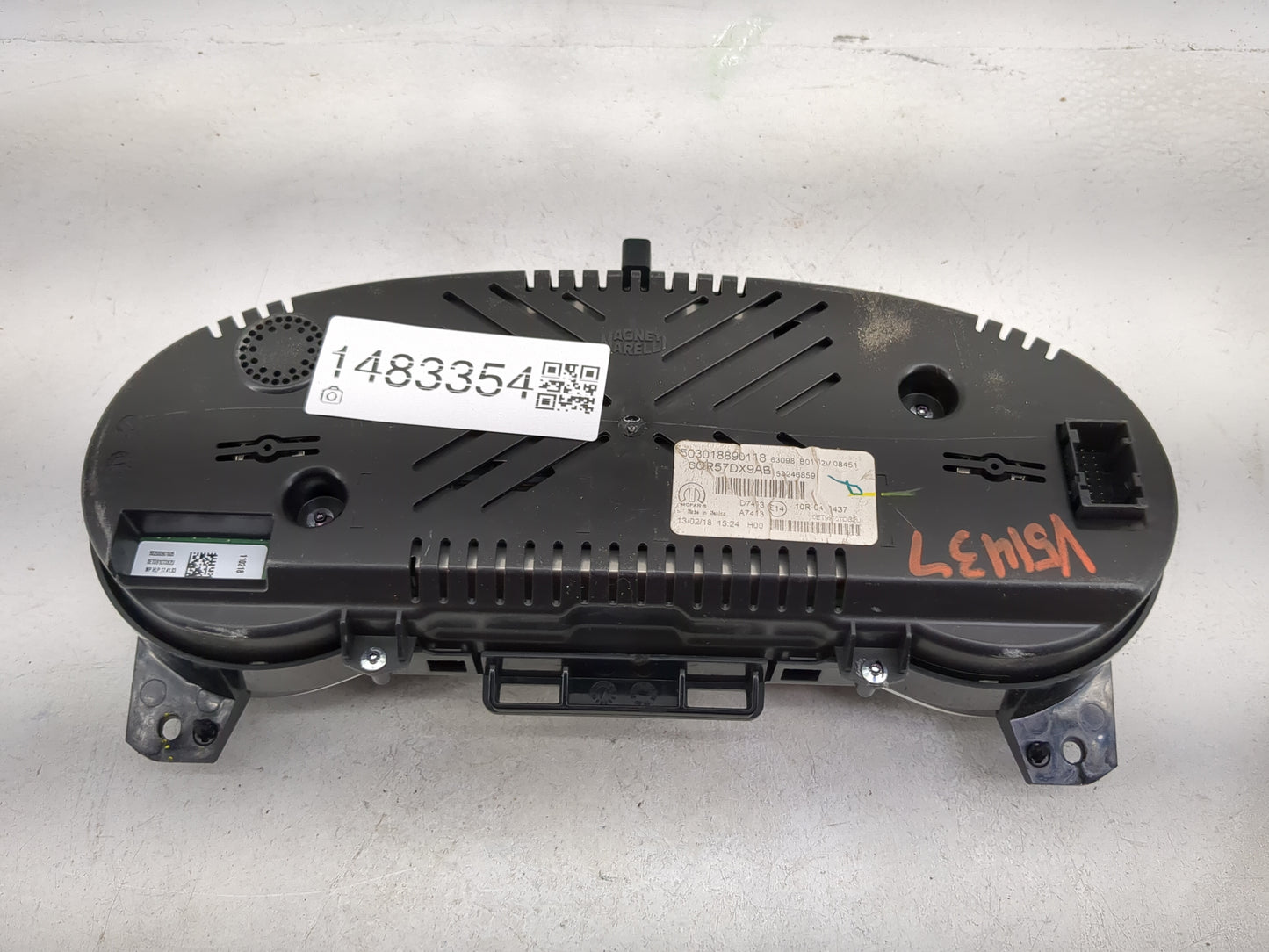 2018 Jeep Compass Instrument Cluster Speedometer Gauges P/N:6QR57DX9AB 503018890118, 53246859 Miles: Fits OEM Used Auto Part