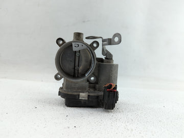 2017-2018 Jeep Compass Throttle Body P/N:04891970AC 04891970AB Fits Fits 2014 2015 2016 2017 2018 OEM Used Auto Parts - Oemu