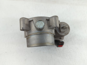 2017-2018 Jeep Compass Throttle Body P/N:04891970AC 04891970AB Fits Fits 2014 2015 2016 2017 2018 OEM Used Auto Parts
