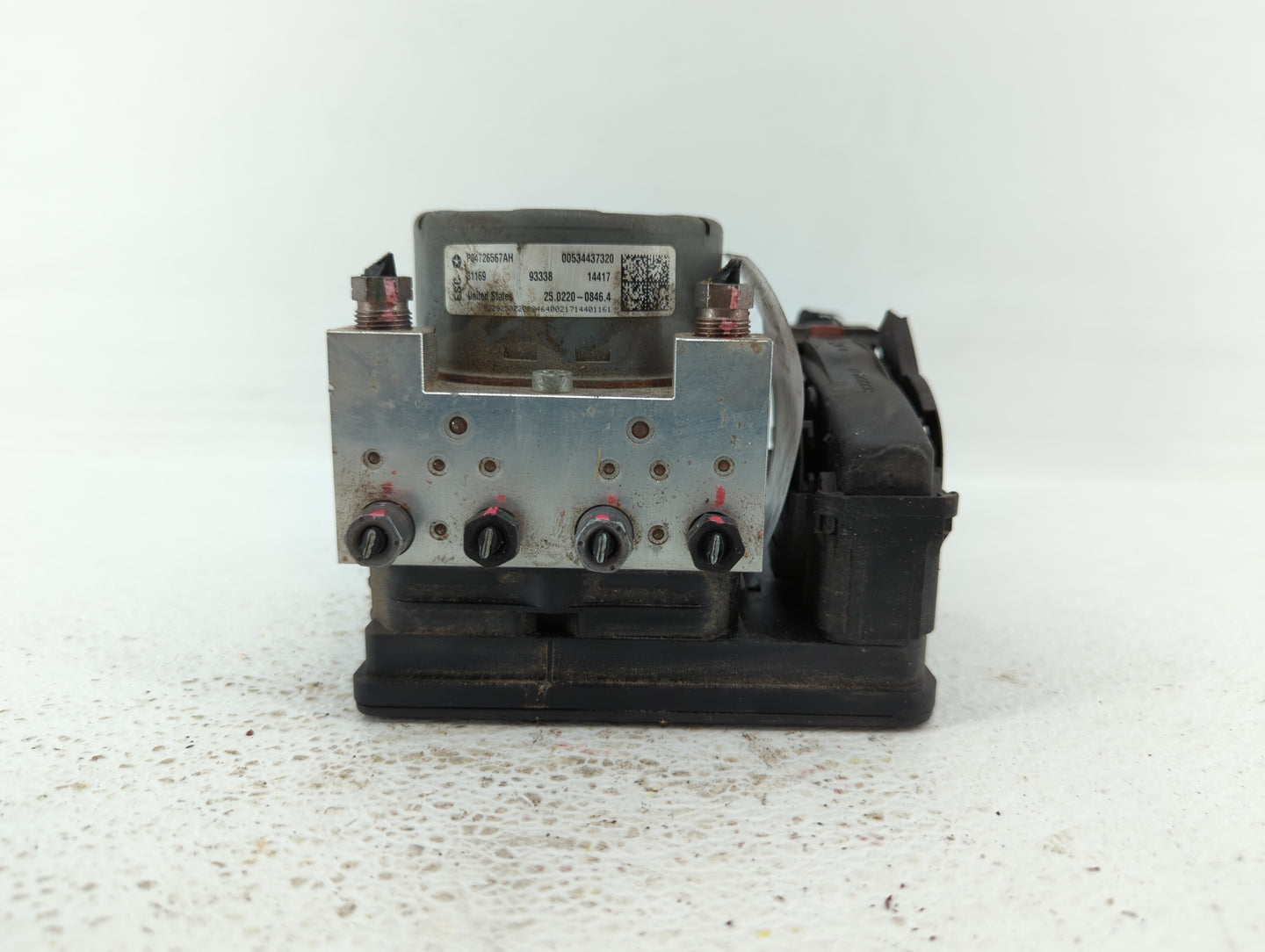 2018 Jeep Compass ABS Pump Control Module Replacement P/N:P04726567AH Fits OEM Used Auto Parts - Oemusedautoparts1.com