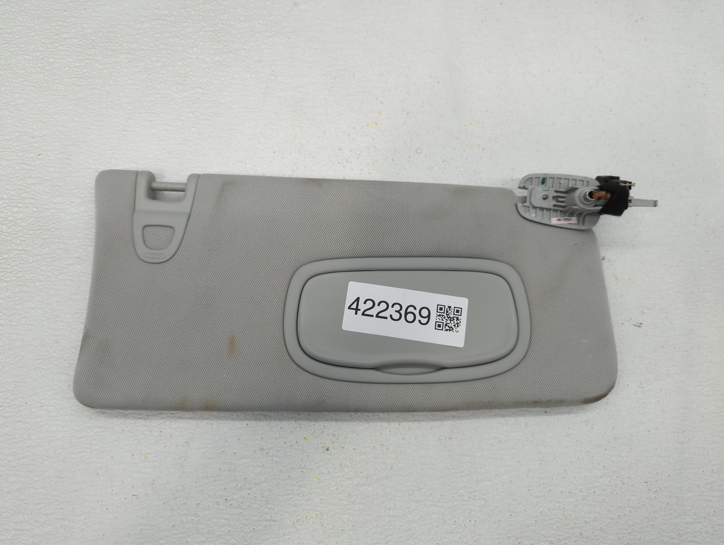 2018 Jeep Compass Sun Visor Shade Replacement Passenger Right Mirror Fits OEM Used Auto Parts - Oemusedautoparts1.com