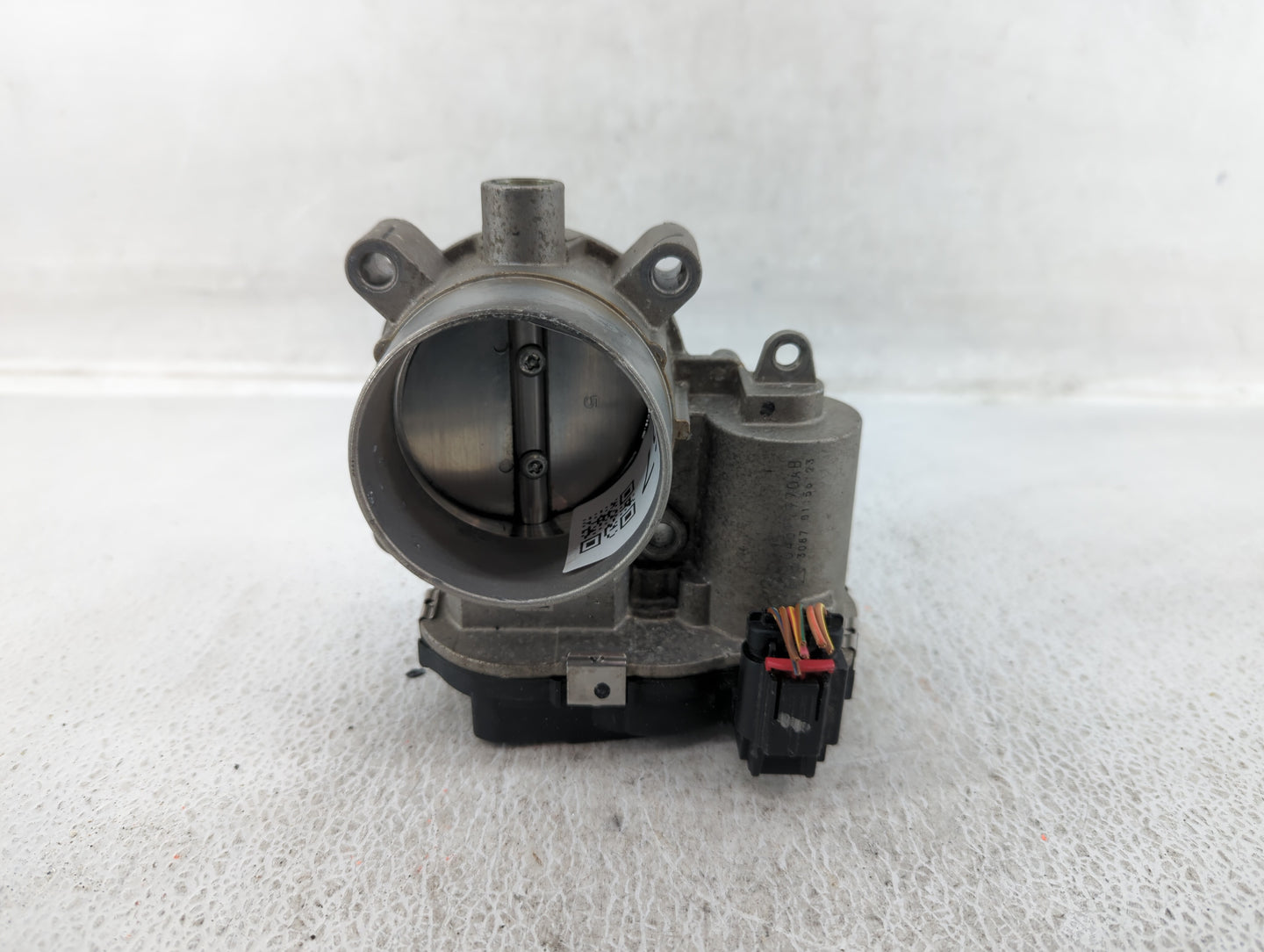 2017-2022 Jeep Compass Throttle Body P/N:04891970AB Fits Fits 2014 2015 2016 2017 2018 2019 2020 2021 2022 OEM Used Auto Par