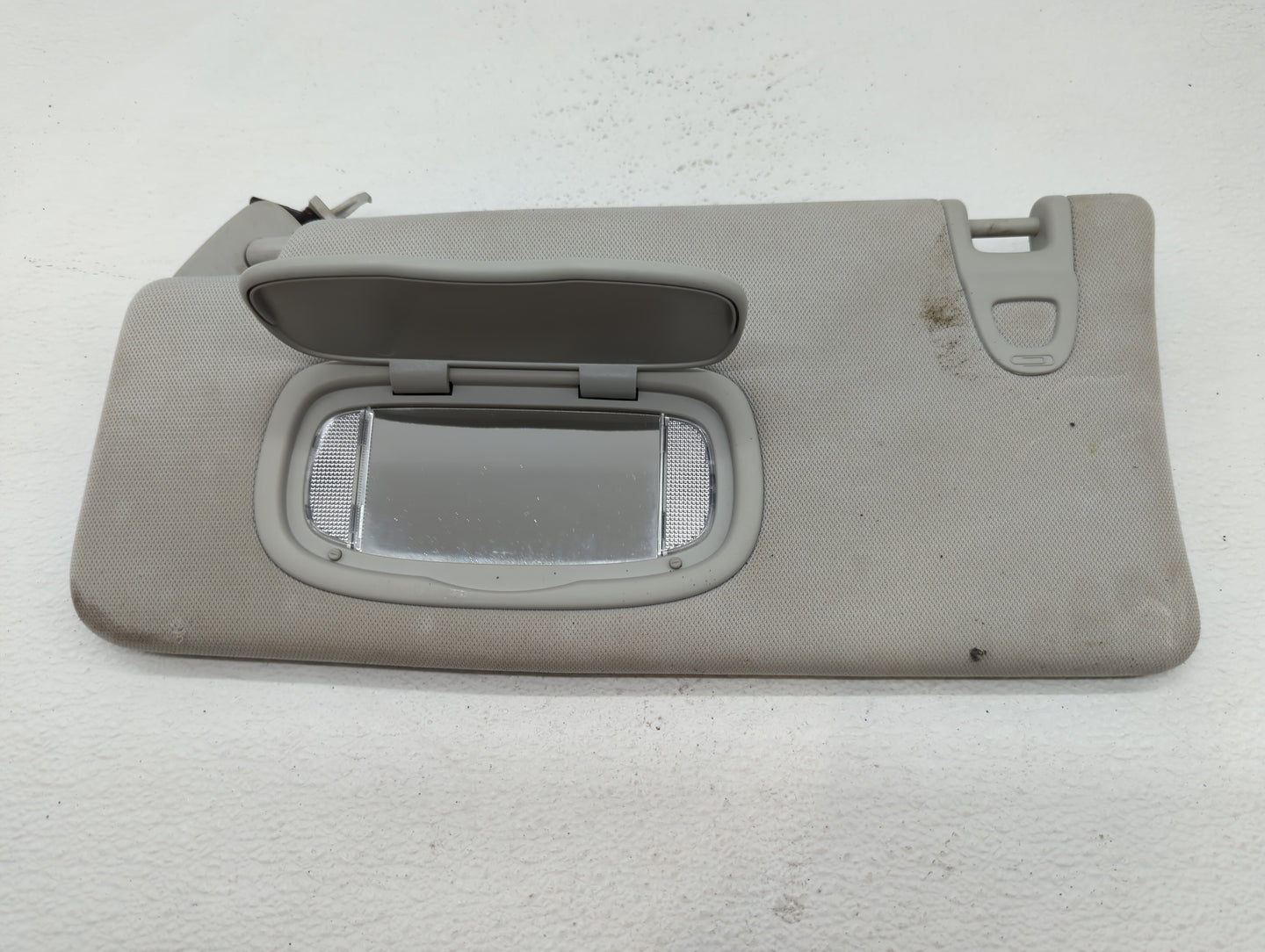 2018 Jeep Compass Sun Visor Shade Replacement Driver Left Mirror Fits OEM Used Auto Parts - Oemusedautoparts1.com