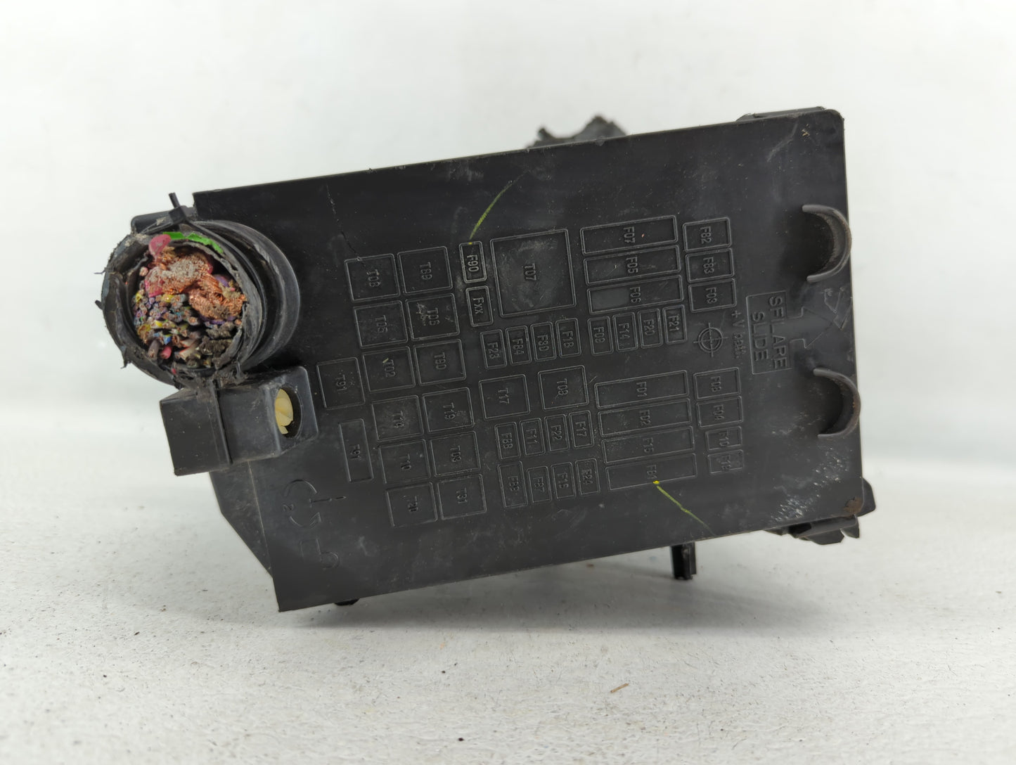 2018 Jeep Compass Fusebox Fuse Box Panel Relay Module P/N:52027004 Fits OEM Used Auto Parts - Oemusedautoparts1.com
