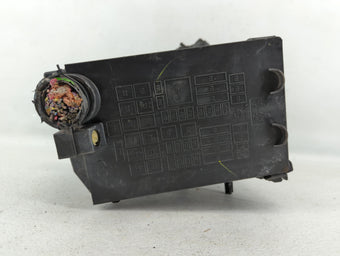 compare product 2018 Jeep Compass Fusebox Fuse Box Panel Relay Module P/N:52027004 Fits OEM Used Auto Parts