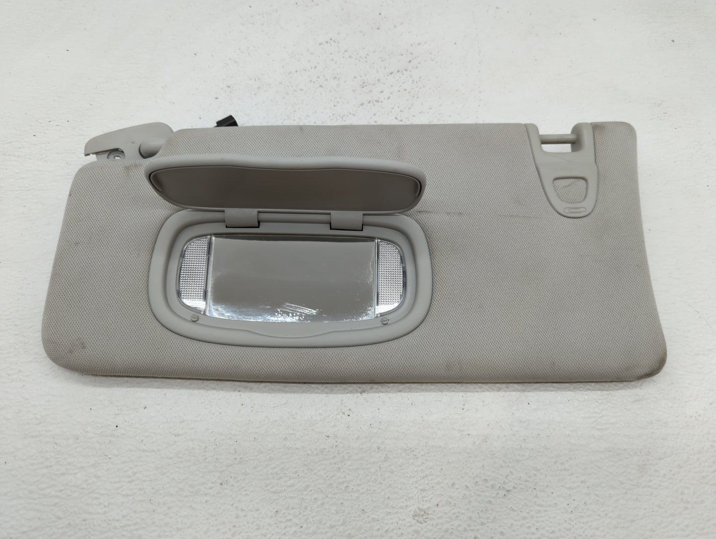 2018 Jeep Compass Sun Visor Shade Replacement Passenger Right Mirror Fits OEM Used Auto Parts - Oemusedautoparts1.com