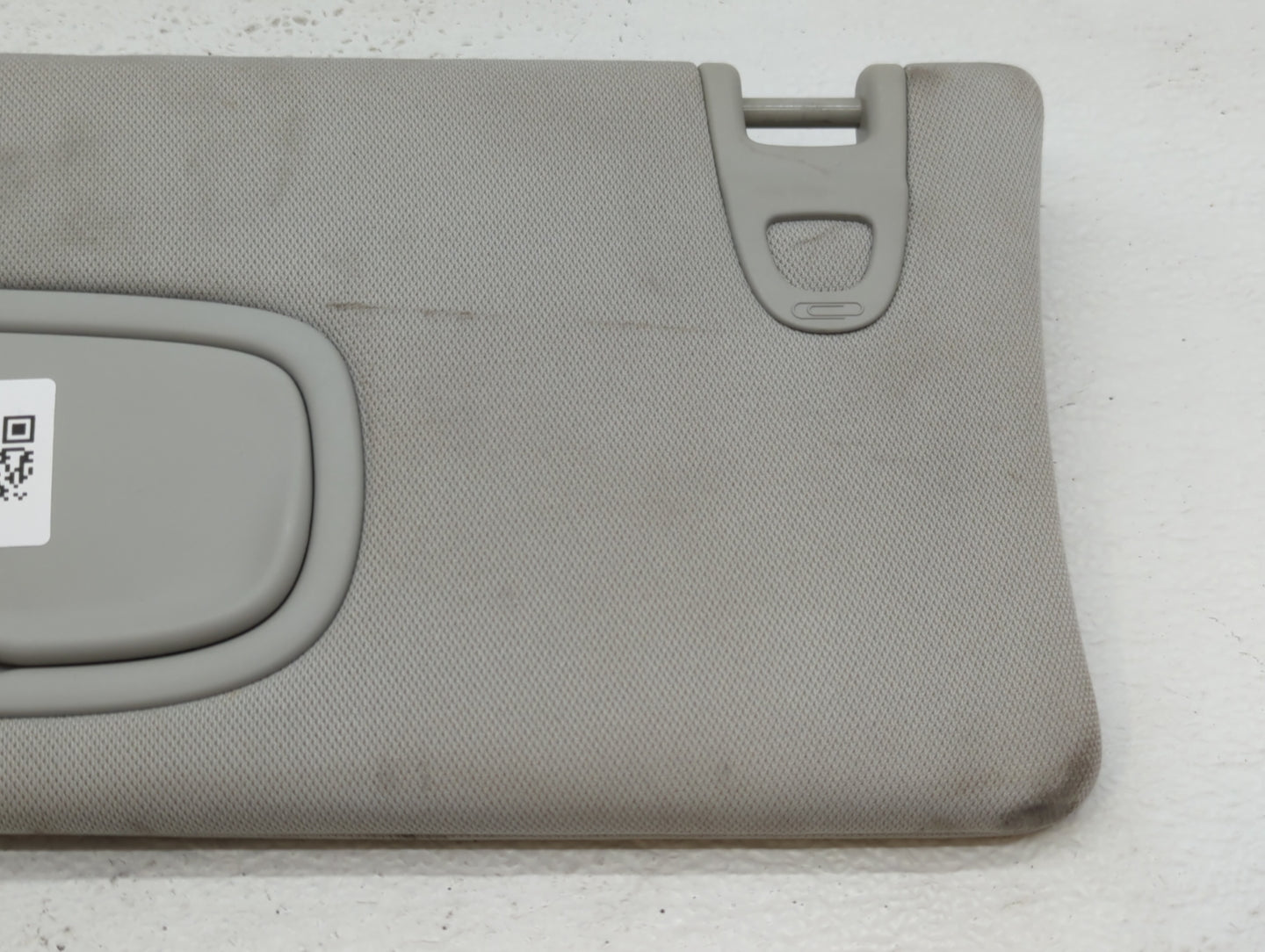 2018 Jeep Compass Sun Visor Shade Replacement Passenger Right Mirror Fits OEM Used Auto Parts - Oemusedautoparts1.com