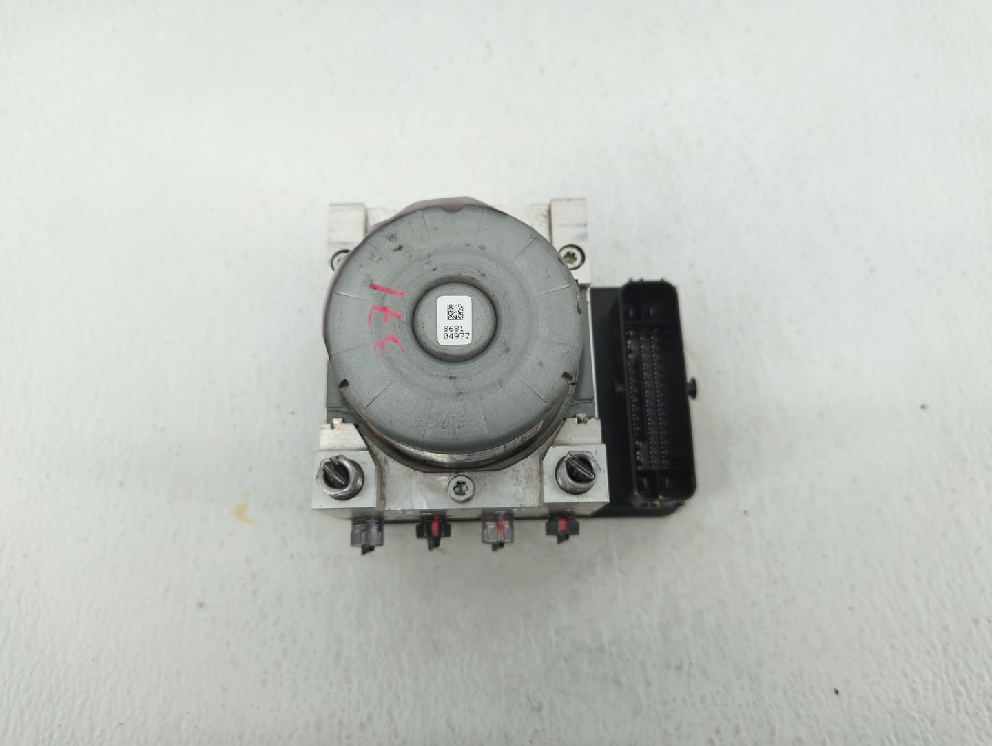 2018 Jeep Compass ABS Pump Control Module Replacement P/N:P04726567AH Fits OEM Used Auto Parts - Oemusedautoparts1.com