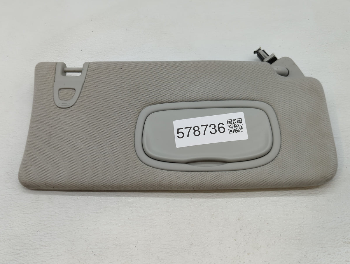 2017-2018 Jeep Compass Sun Visor Shade Replacement Passenger Right Mirror Fits Fits 2017 2018 OEM Used Auto Parts - Oemuseda