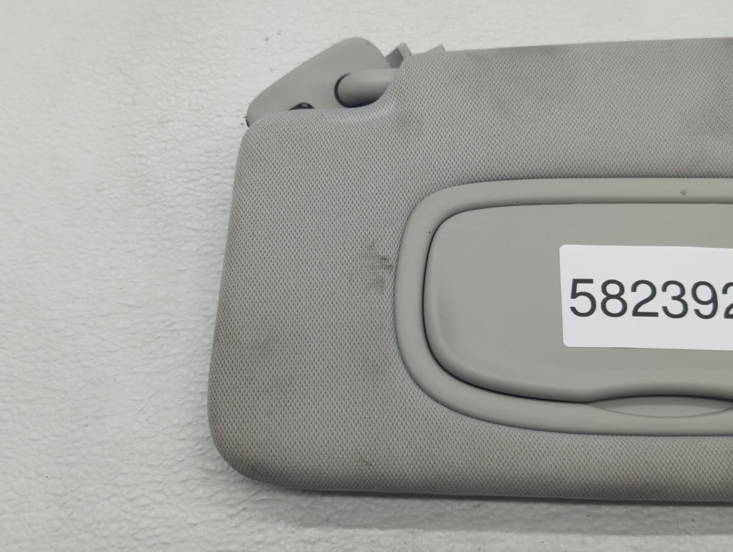 2018 Jeep Compass Sun Visor Shade Replacement Passenger Right Mirror Fits OEM Used Auto Parts - Oemusedautoparts1.com