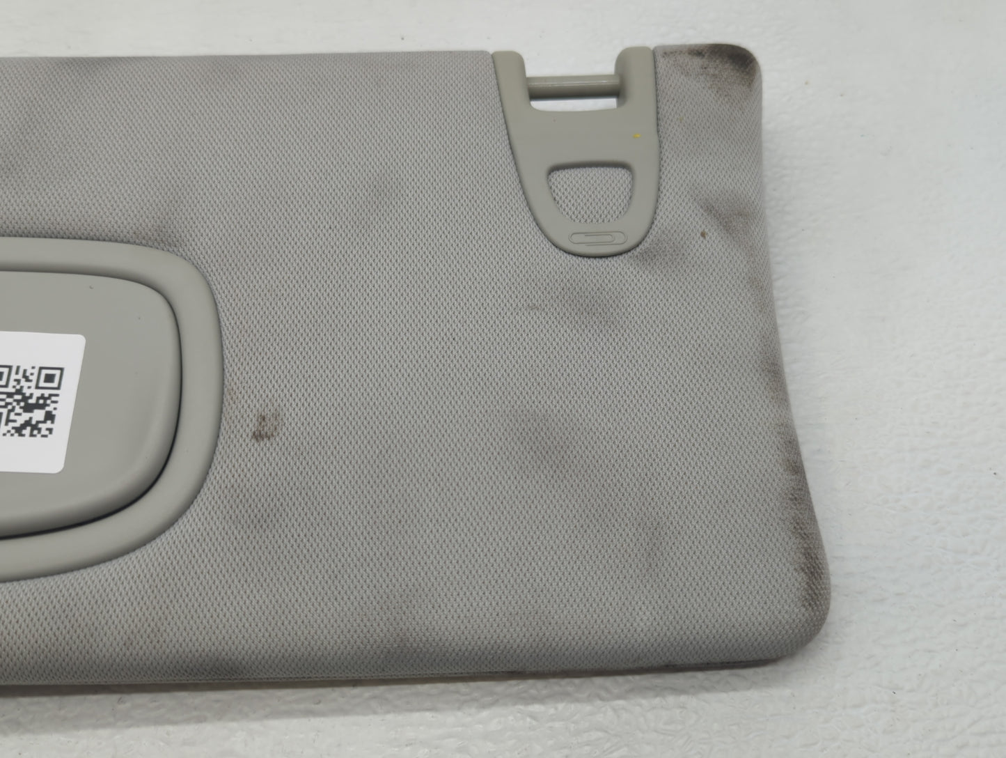 2018 Jeep Compass Sun Visor Shade Replacement Passenger Right Mirror Fits OEM Used Auto Parts - Oemusedautoparts1.com