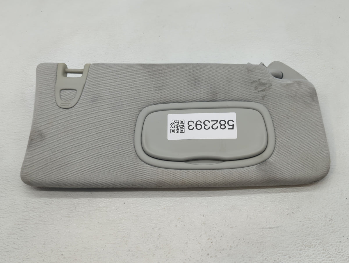2017-2018 Jeep Compass Sun Visor Shade Replacement Passenger Right Mirror Fits Fits 2017 2018 OEM Used Auto Parts - Oemuseda