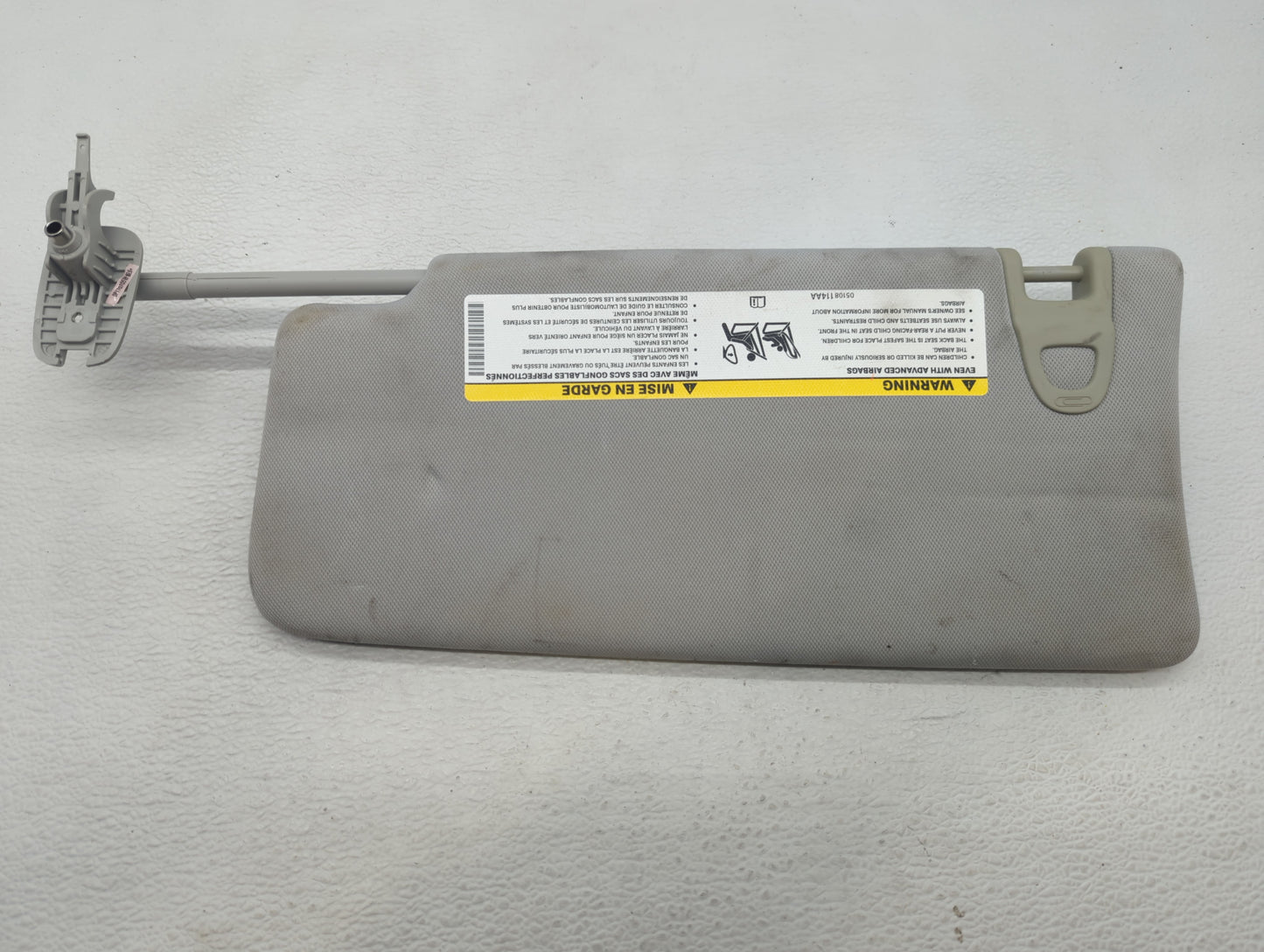 2018 Jeep Compass Sun Visor Shade Replacement Passenger Right Mirror Fits OEM Used Auto Parts - Oemusedautoparts1.com