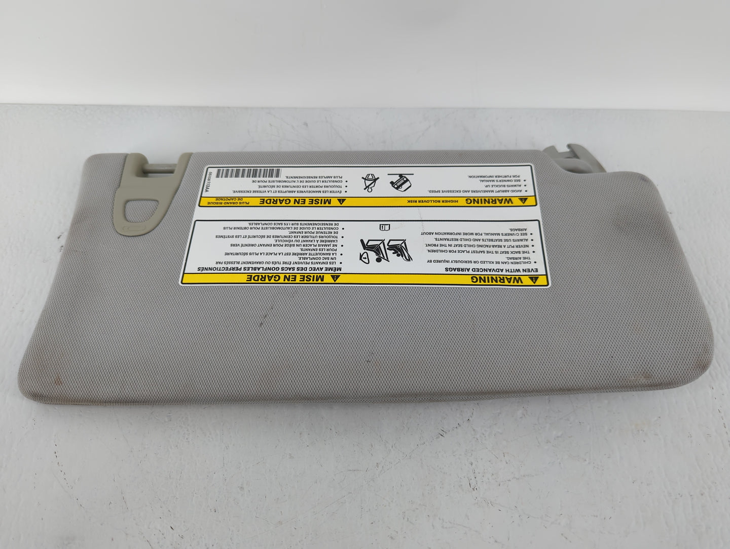 2018 Jeep Compass Sun Visor Shade Replacement Passenger Right Mirror Fits OEM Used Auto Parts - Oemusedautoparts1.com