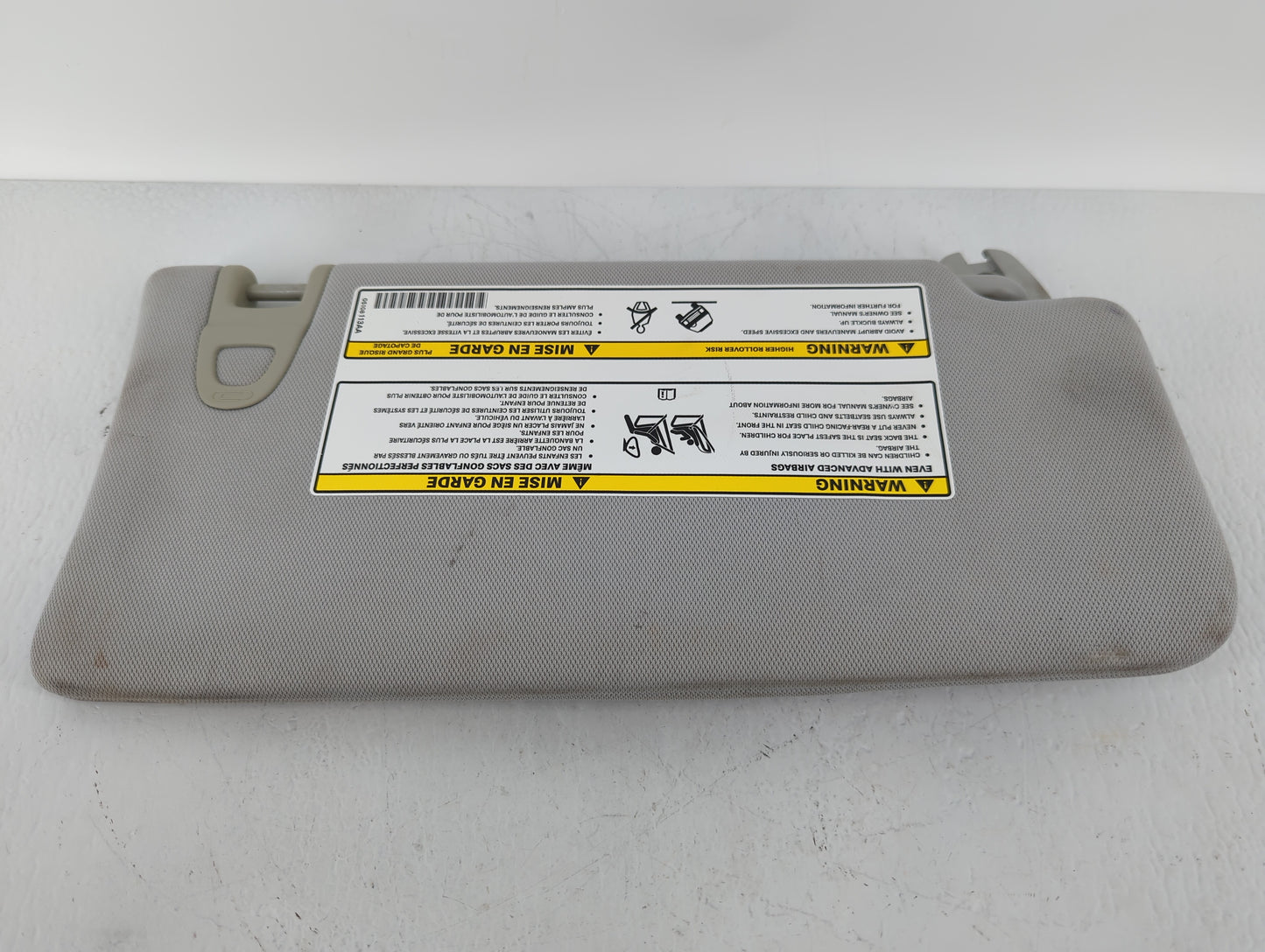 2018 Jeep Compass Sun Visor Shade Replacement Passenger Right Mirror Fits OEM Used Auto Parts - Oemusedautoparts1.com