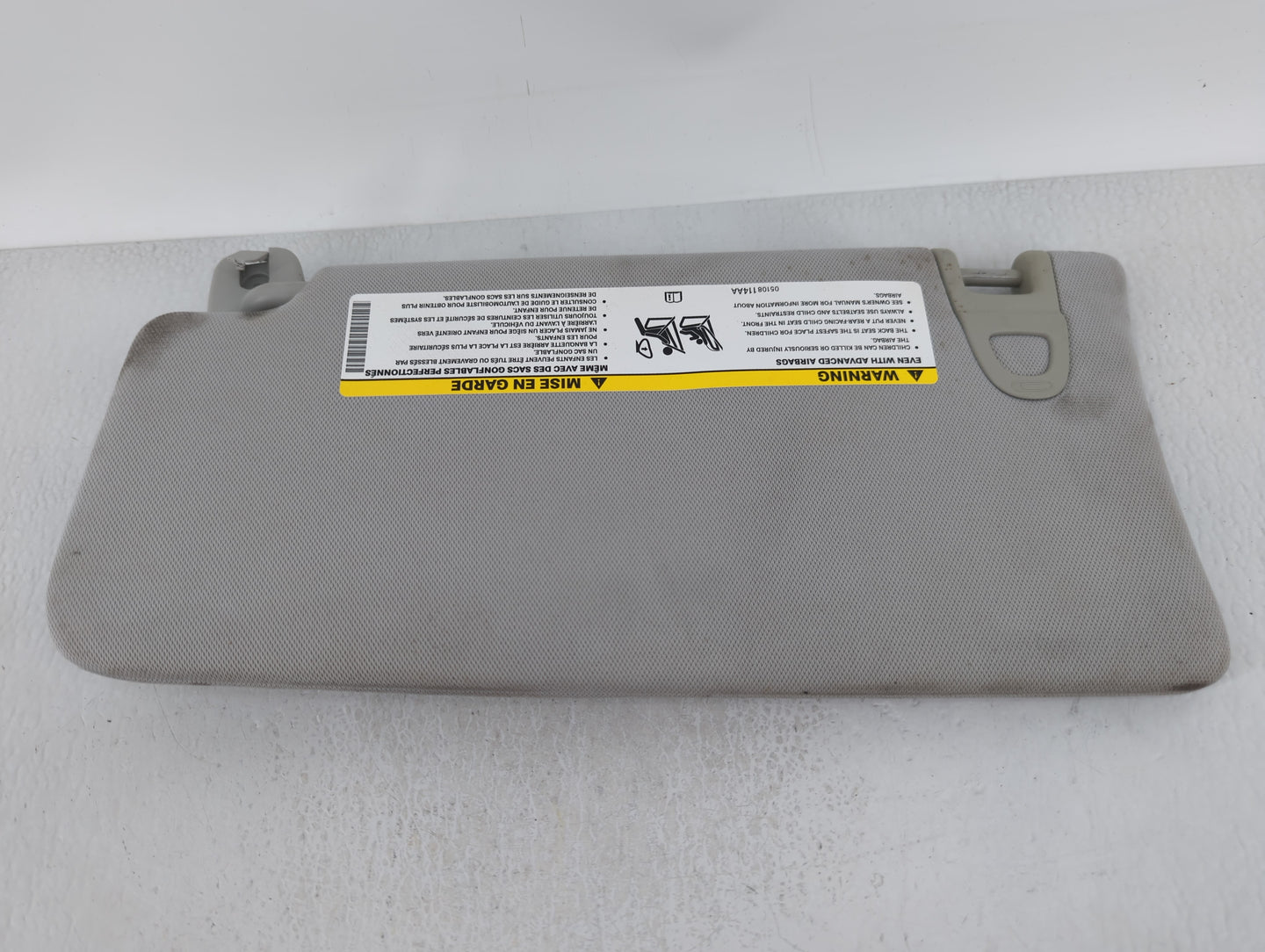 2018 Jeep Compass Sun Visor Shade Replacement Passenger Right Mirror Fits OEM Used Auto Parts - Oemusedautoparts1.com