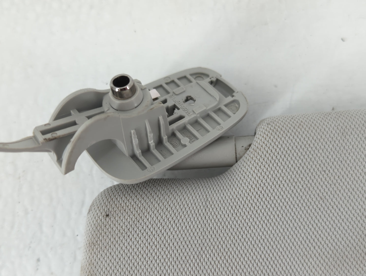 2018 Jeep Compass Sun Visor Shade Replacement Driver Left Mirror Fits OEM Used Auto Parts - Oemusedautoparts1.com