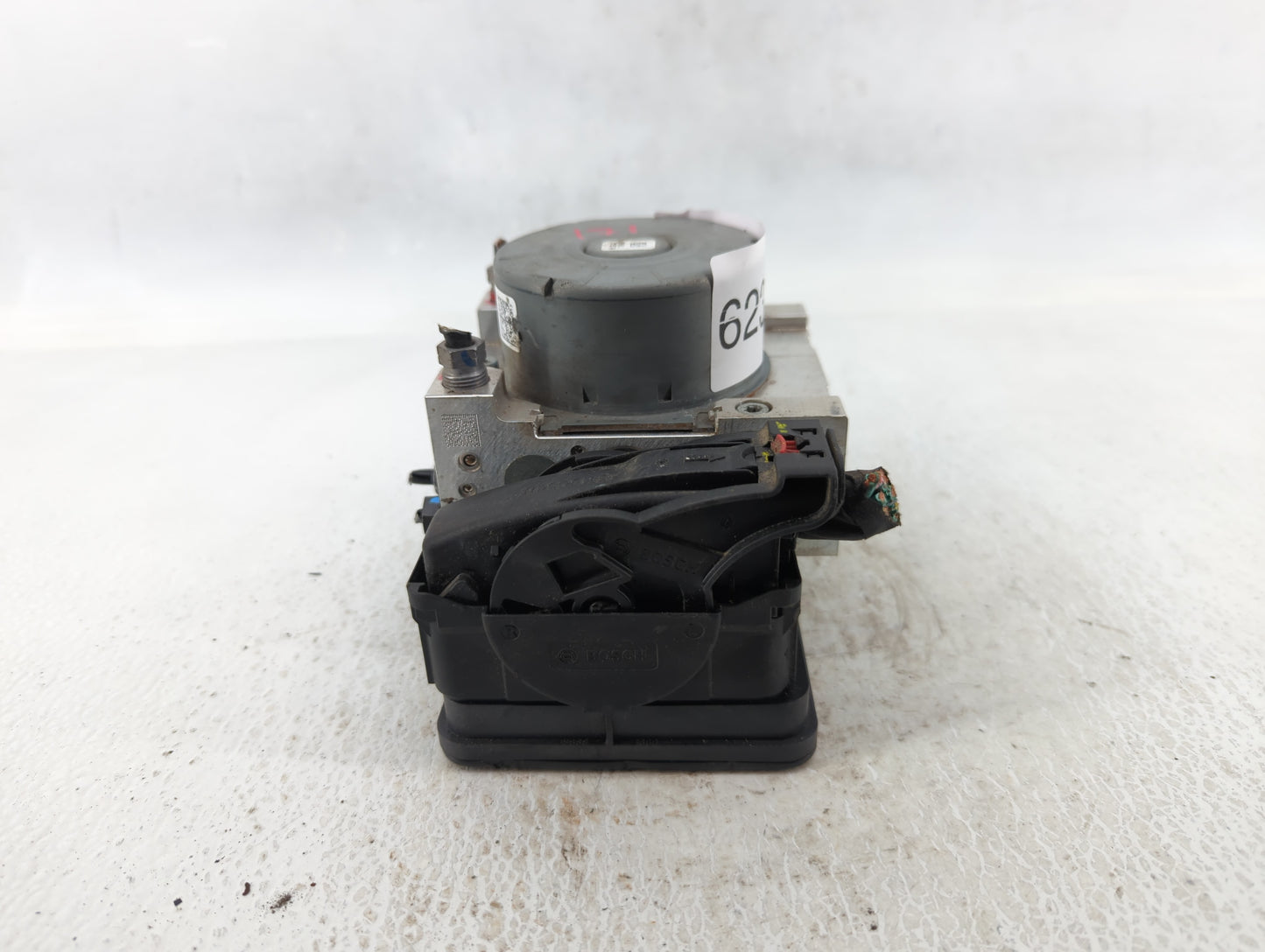 2018 Jeep Compass ABS Pump Control Module Replacement P/N:P04726567AH Fits OEM Used Auto Parts - Oemusedautoparts1.com