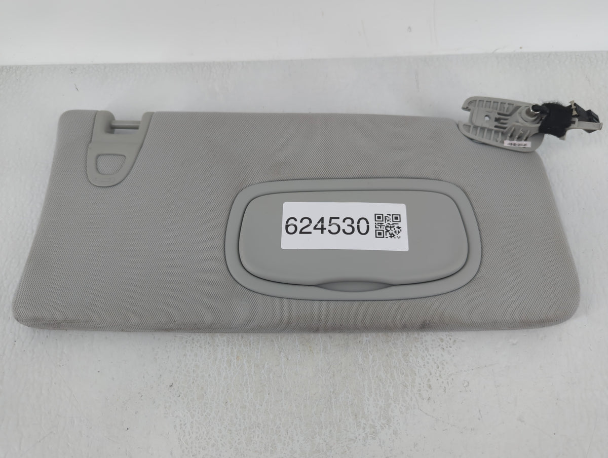 2017-2018 Jeep Compass Sun Visor Shade Replacement Passenger Right Mirror Fits Fits 2017 2018 OEM Used Auto Parts - Oemuseda