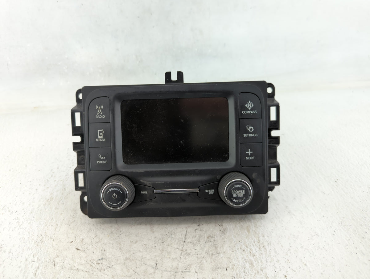 2018 Jeep Compass Am Fm Cd Player Radio Receiver 637657 - Oemusedautoparts1.com