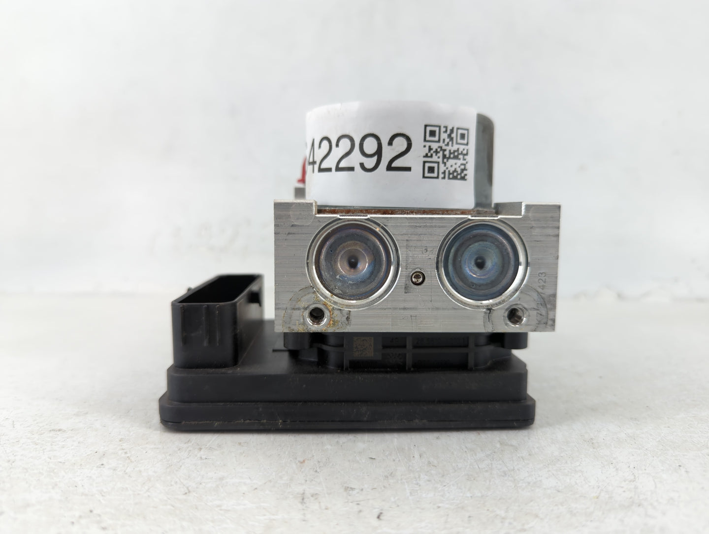 2018 Jeep Compass ABS Pump Control Module Replacement P/N:P04726567AJ Fits OEM Used Auto Parts - Oemusedautoparts1.com