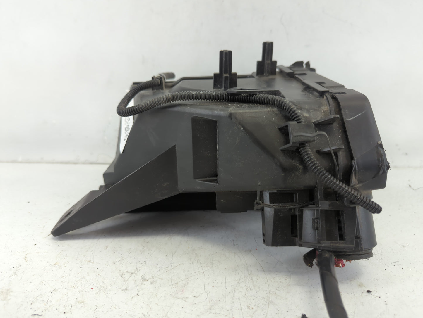 2018 Jeep Compass Fusebox Fuse Box Panel Relay Module P/N:52027004 Fits OEM Used Auto Parts - Oemusedautoparts1.com