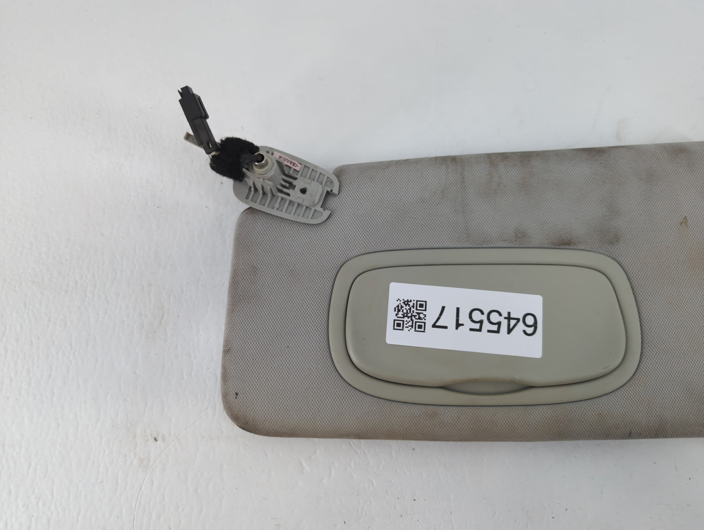 2018 Jeep Compass Sun Visor Shade Replacement Driver Left Mirror Fits OEM Used Auto Parts - Oemusedautoparts1.com