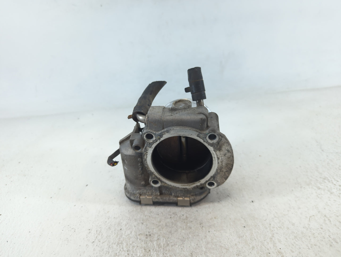 2017-2022 Jeep Compass Throttle Body P/N:35100-2G700 Fits Fits 2014 2015 2016 2017 2018 2019 2020 2021 2022 OEM Used Auto Pa