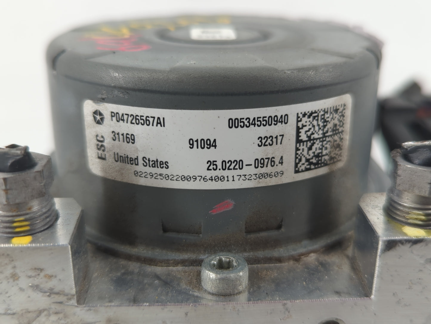2018 Jeep Compass ABS Pump Control Module Replacement P/N:P04726567AI Fits OEM Used Auto Parts - Oemusedautoparts1.com
