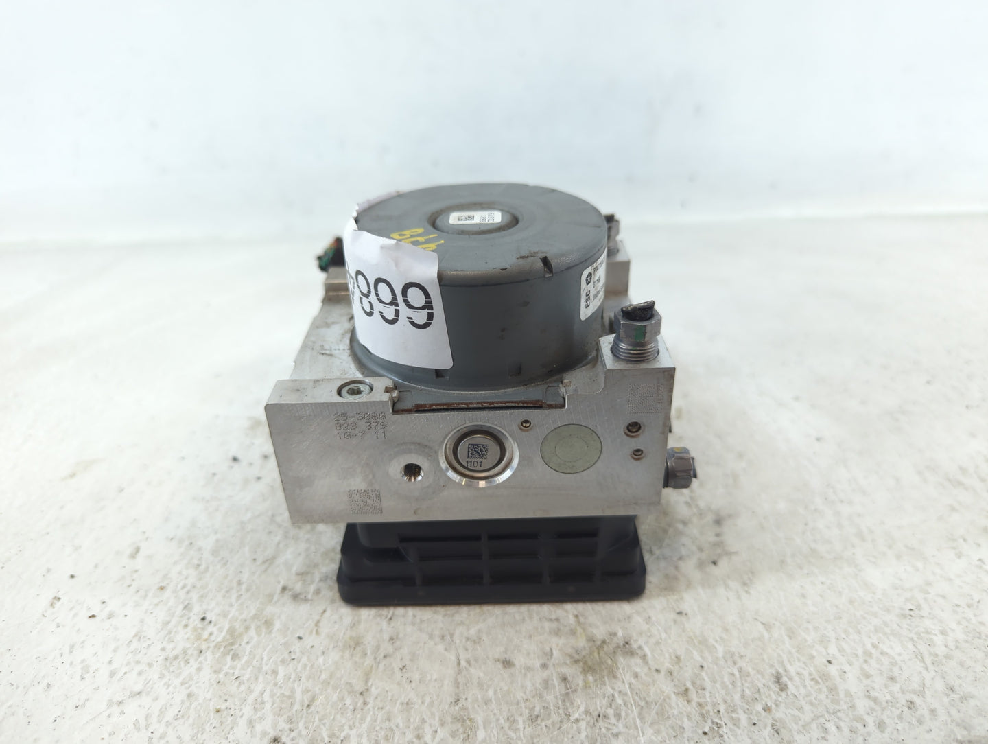 2018 Jeep Compass ABS Pump Control Module Replacement P/N:00534550940 P04726567AI Fits OEM Used Auto Parts - Oemusedautopart