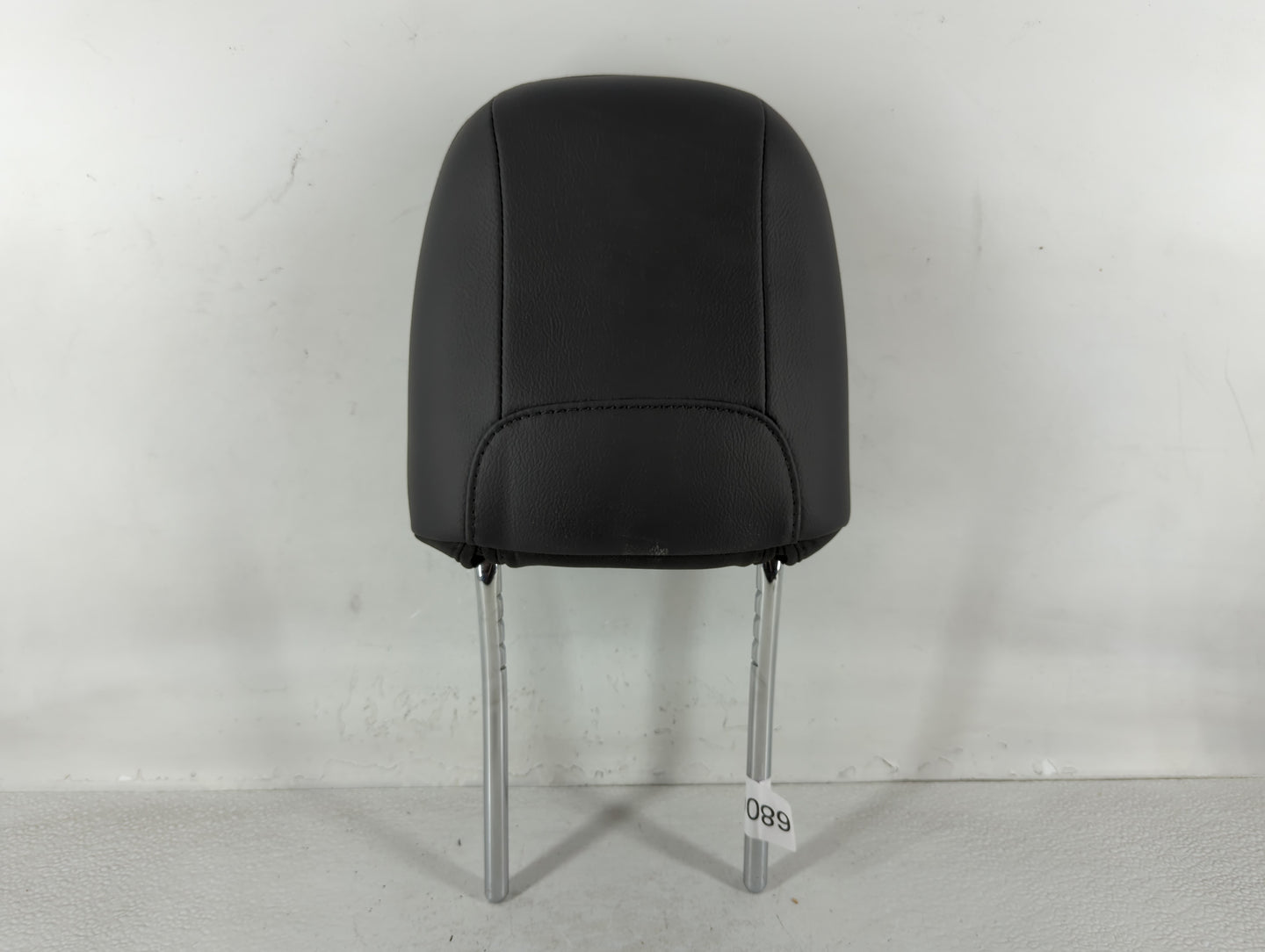 2018 Jeep Compass Headrest Head Rest Rear Seat Black - Oemusedautoparts1.com