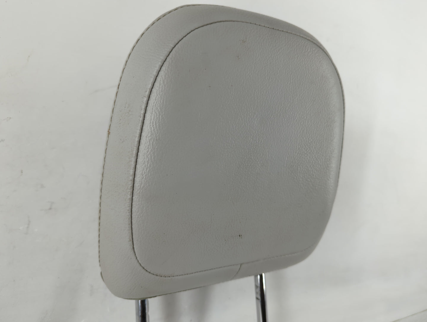 2018 Jeep Compass Headrest Head Rest Front Driver Passenger Seat Fits OEM Used Auto Parts - Oemusedautoparts1.com