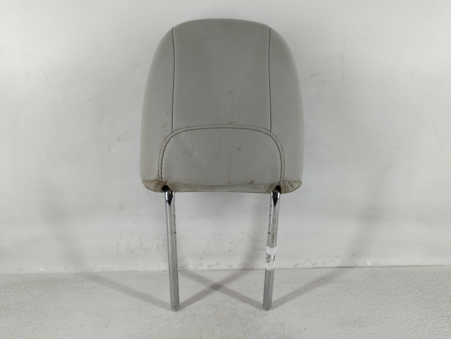 2018 Jeep Compass Headrest Head Rest Front Driver Passenger Seat Fits OEM Used Auto Parts - Oemusedautoparts1.com