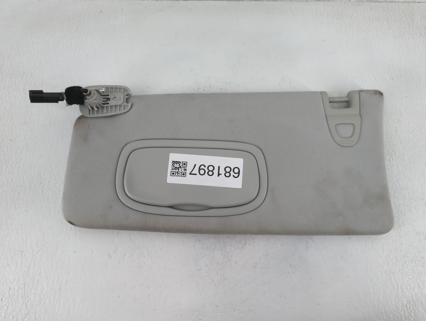 2018 Jeep Compass Sun Visor Shade Replacement Driver Left Mirror Fits OEM Used Auto Parts - Oemusedautoparts1.com