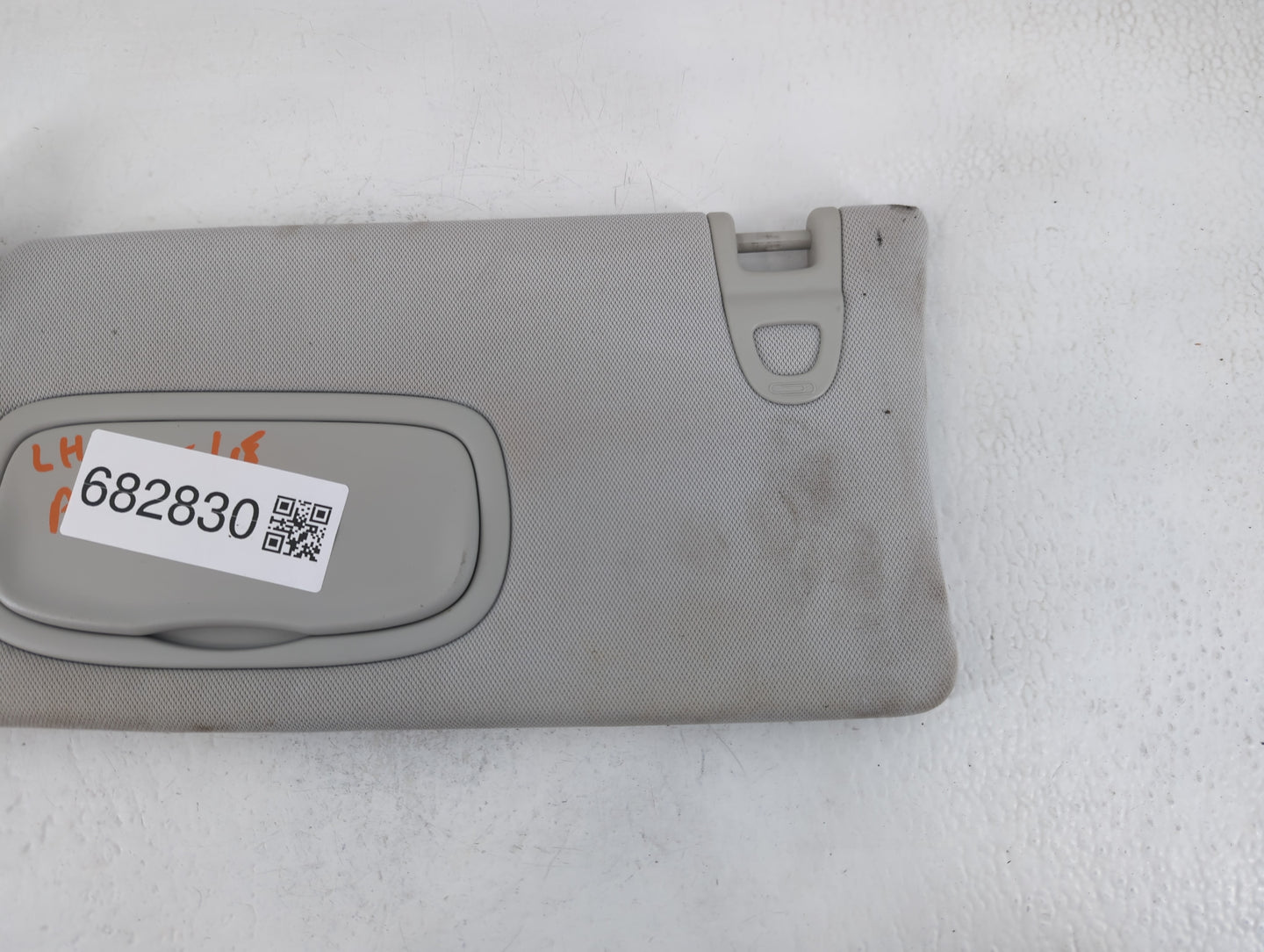 2018 Jeep Compass Sun Visor Shade Replacement Driver Left Mirror Fits OEM Used Auto Parts - Oemusedautoparts1.com