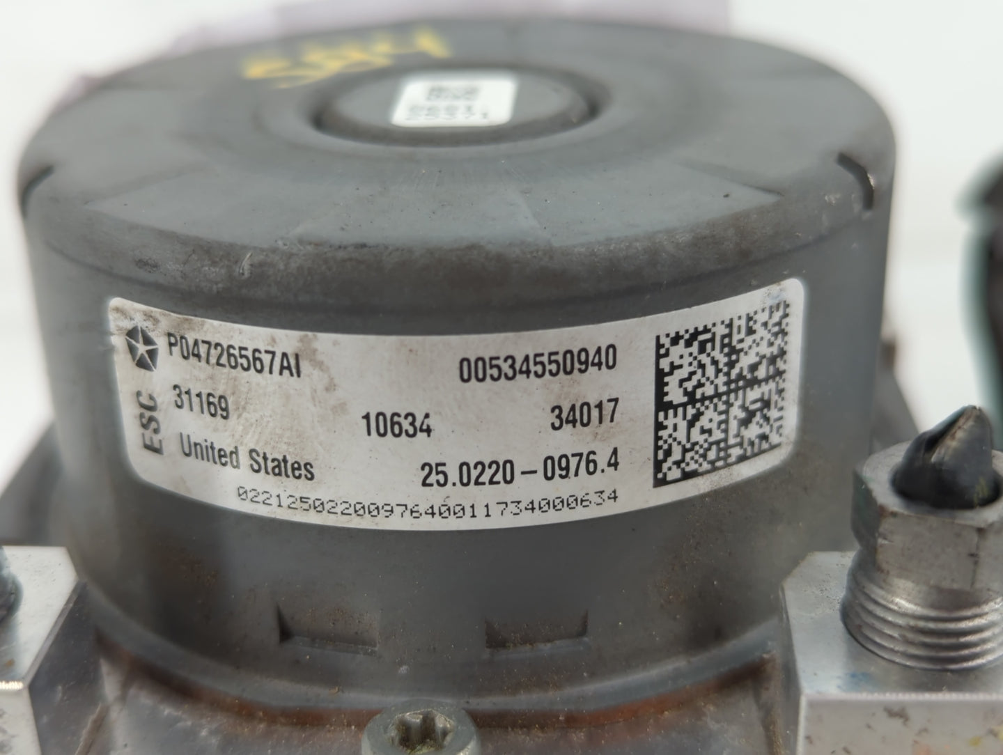 2018 Jeep Compass ABS Pump Control Module Replacement P/N:P04726567AI Fits OEM Used Auto Parts - Oemusedautoparts1.com