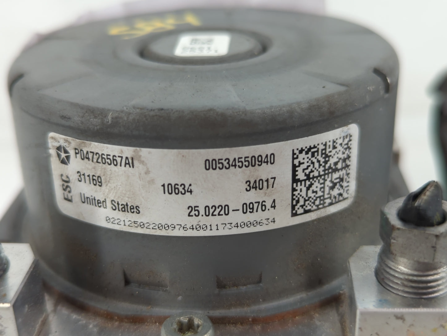 2018 Jeep Compass ABS Pump Control Module Replacement P/N:P04726567AI Fits OEM Used Auto Parts - Oemusedautoparts1.com