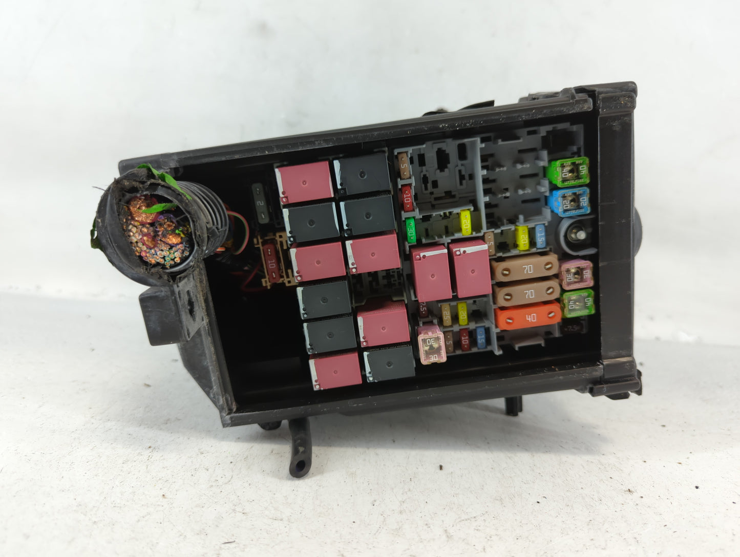 2018 Jeep Compass Fusebox Fuse Box Panel Relay Module P/N:52027004 Fits OEM Used Auto Parts - Oemusedautoparts1.com