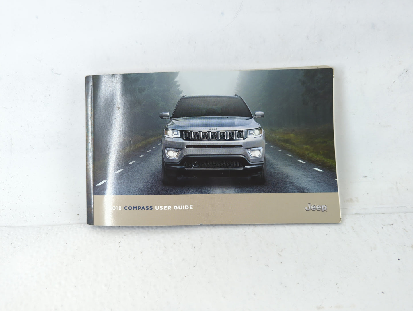 2018 Jeep Compass Owners Manual Book Guide P/N:18MP-926-AA OEM Used Auto Parts - Oemusedautoparts1.com