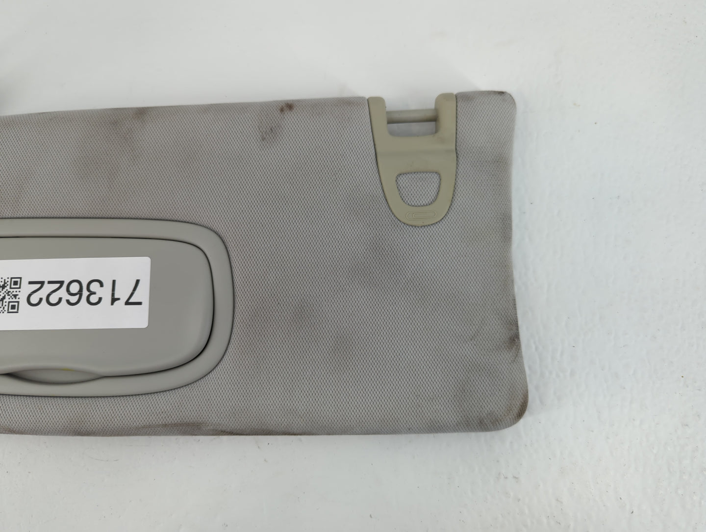 2018 Jeep Compass Sun Visor Shade Replacement Passenger Right Mirror Fits OEM Used Auto Parts - Oemusedautoparts1.com