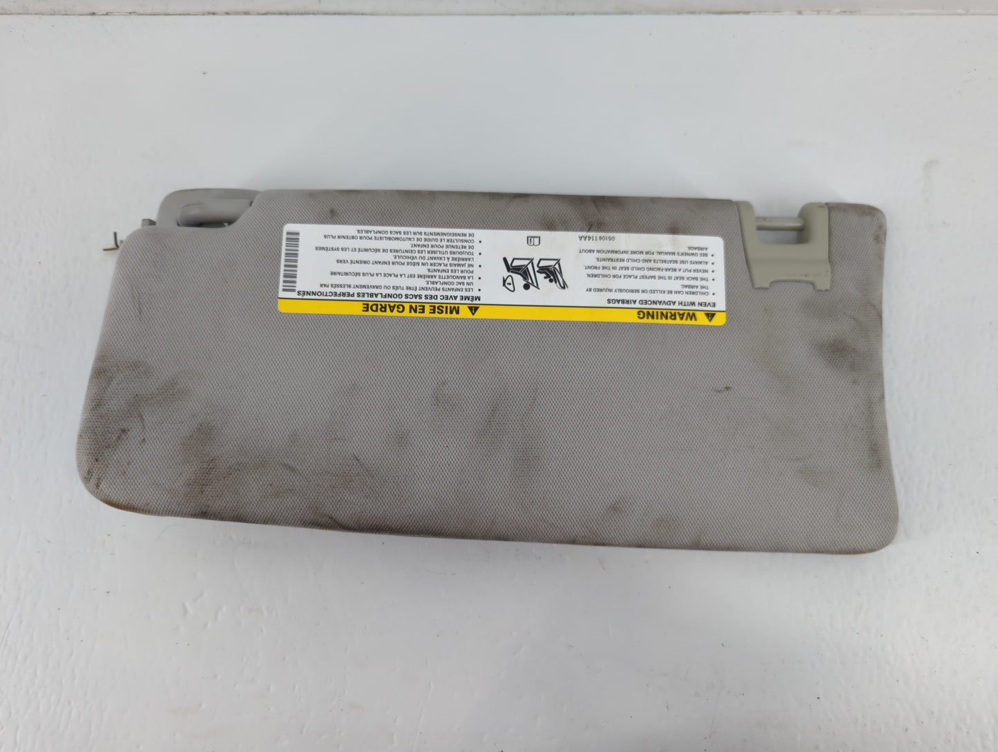 2018 Jeep Compass Sun Visor Shade Replacement Driver Left Mirror Fits OEM Used Auto Parts - Oemusedautoparts1.com