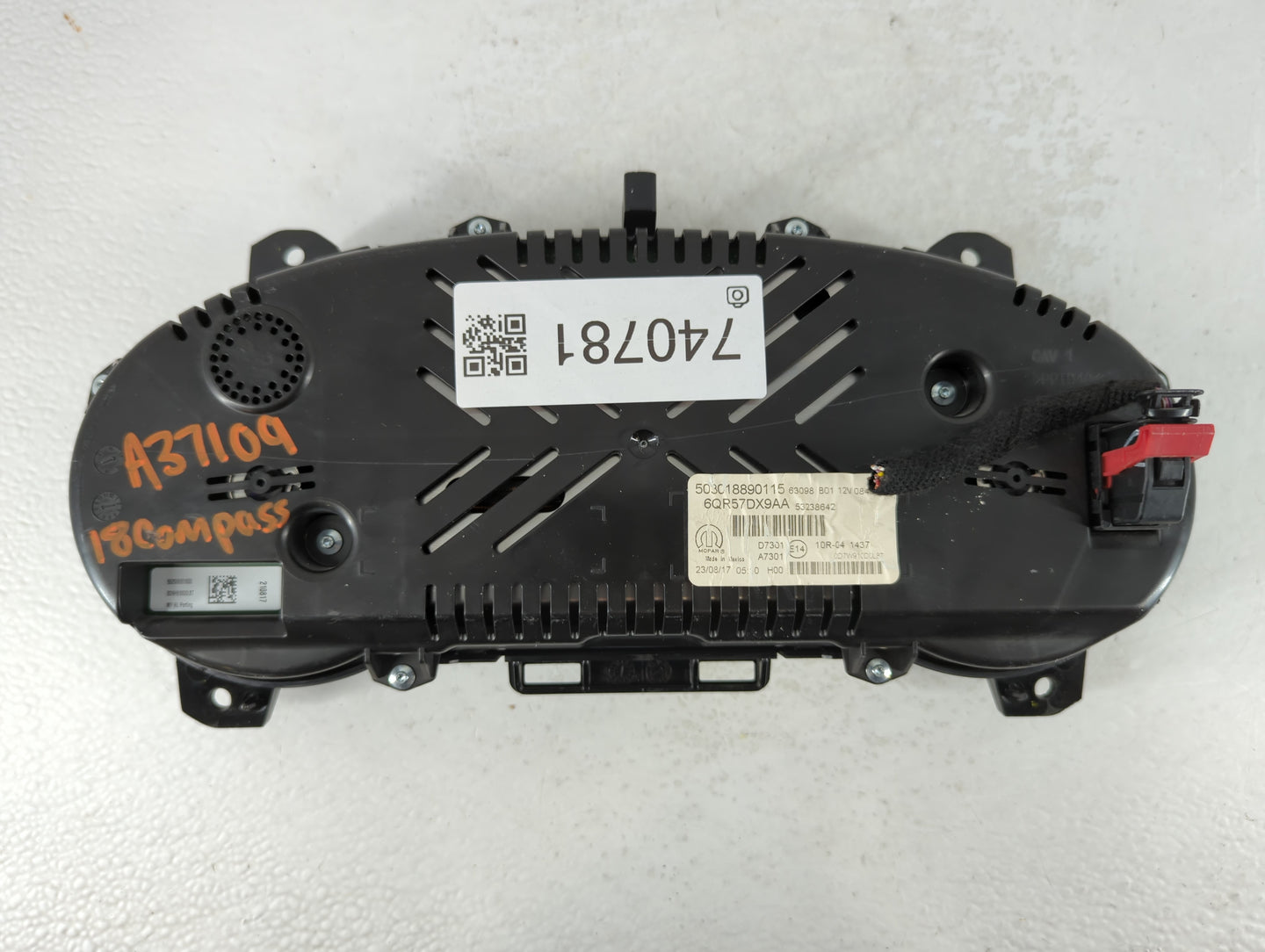 2018 Jeep Compass Instrument Cluster Speedometer Gauges P/N:503018880115 Fits OEM Used Auto Parts - Oemusedautoparts1.com