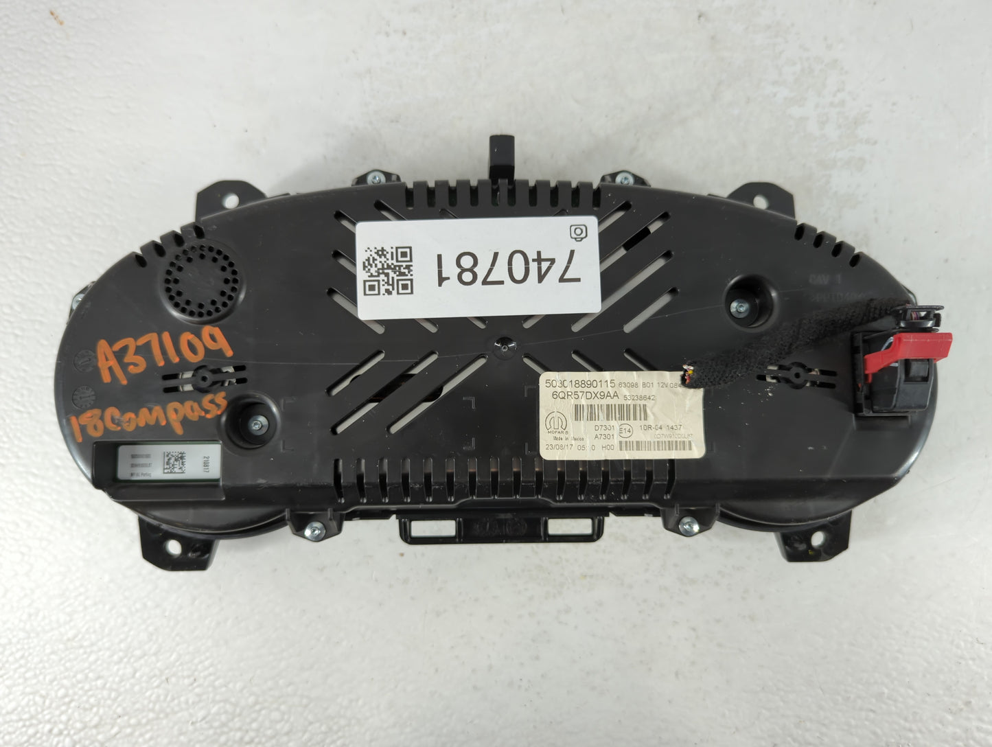 2018 Jeep Compass Instrument Cluster Speedometer Gauges P/N:503018880115 Fits OEM Used Auto Parts - Oemusedautoparts1.com