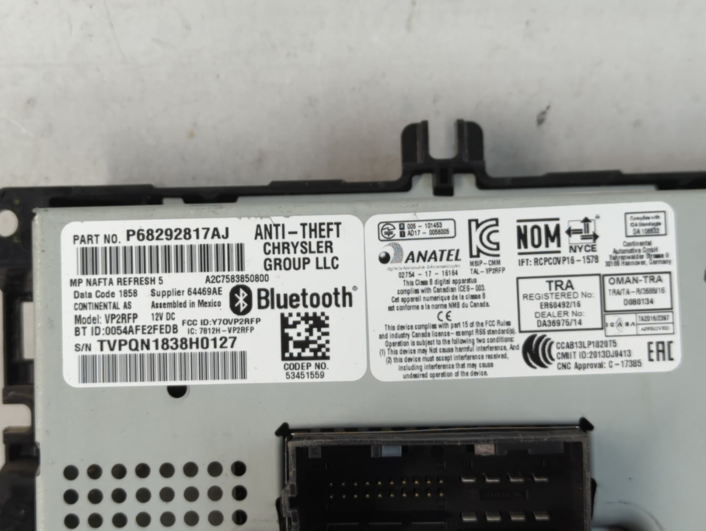 2018 Jeep Compass Radio AM FM Cd Player Receiver Replacement P/N:P68292817AJ Fits OEM Used Auto Parts - Oemusedautoparts1.co