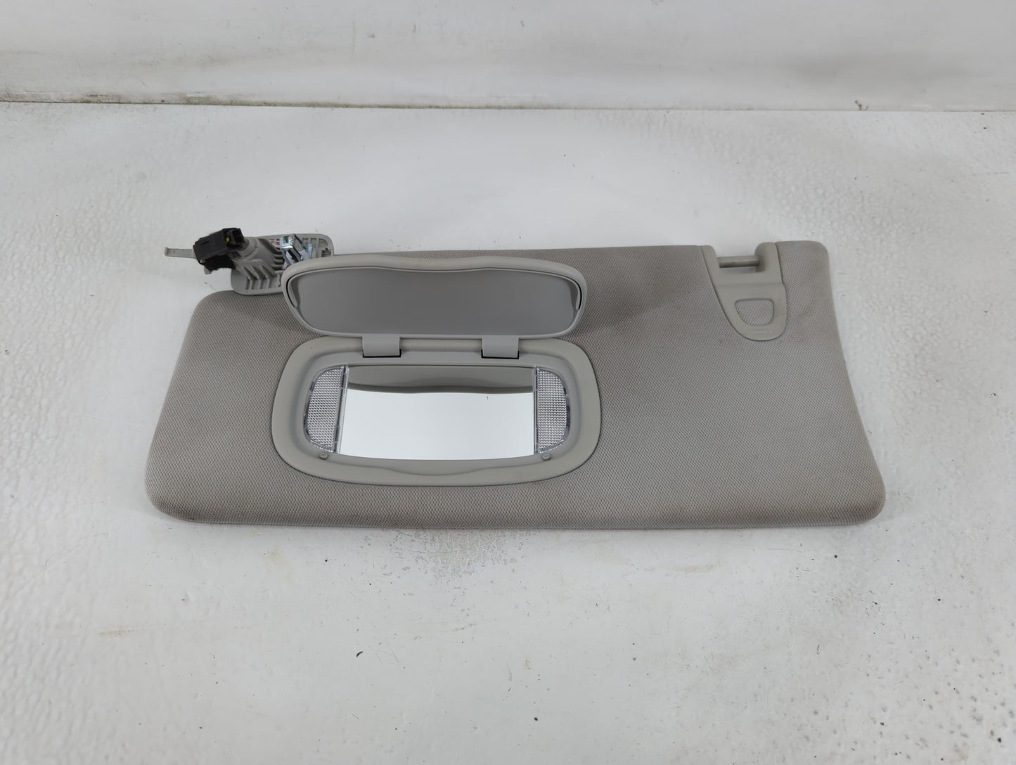 2018 Jeep Compass Sun Visor Shade Replacement Driver Left Mirror Fits OEM Used Auto Parts - Oemusedautoparts1.com