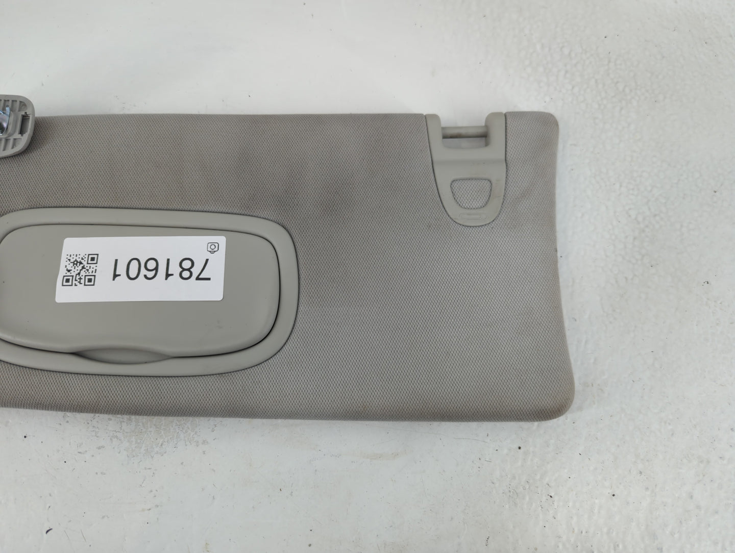 2018 Jeep Compass Sun Visor Shade Replacement Driver Left Mirror Fits OEM Used Auto Parts - Oemusedautoparts1.com
